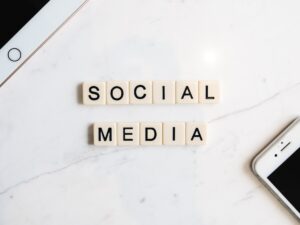 social media 